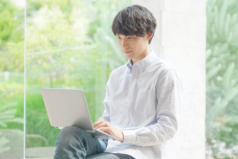 【副業比較】プロが教える副業選びの決定版!ムリなく効率よく稼げる方法